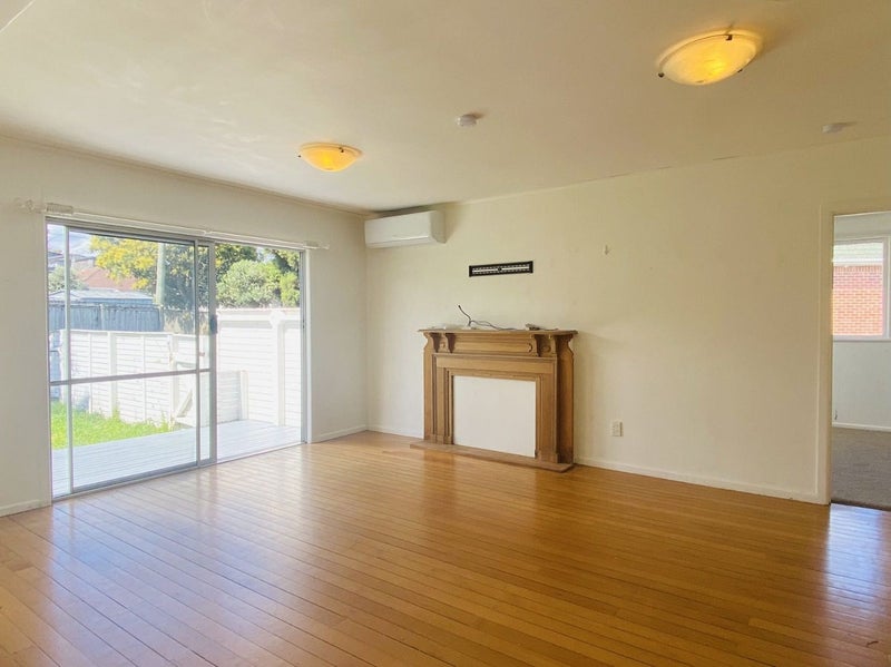 30 Haughey Avenue, Three Kings, Auckland - Carousel 2