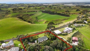 146 Cooper Road, Waiuku - Carousel 1