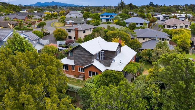 12B Frank Frethey Place, Highlands Park, New Plymouth - Carousel 33