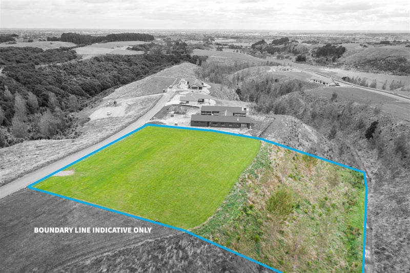 10 Chatfield Lane, Palmerston North - Carousel 1