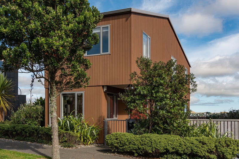 55 Woodridge Drive, Woodridge, Wellington - Carousel 1