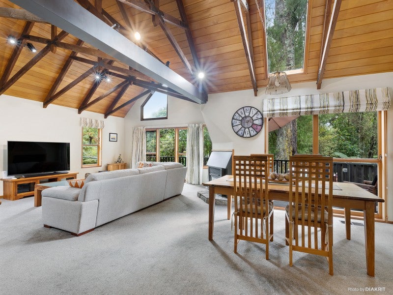 28C Marlborough Street, Silverstream, Upper Hutt - Carousel 2