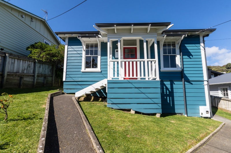 21 Bombay Street, Ngaio, Wellington - Carousel 2