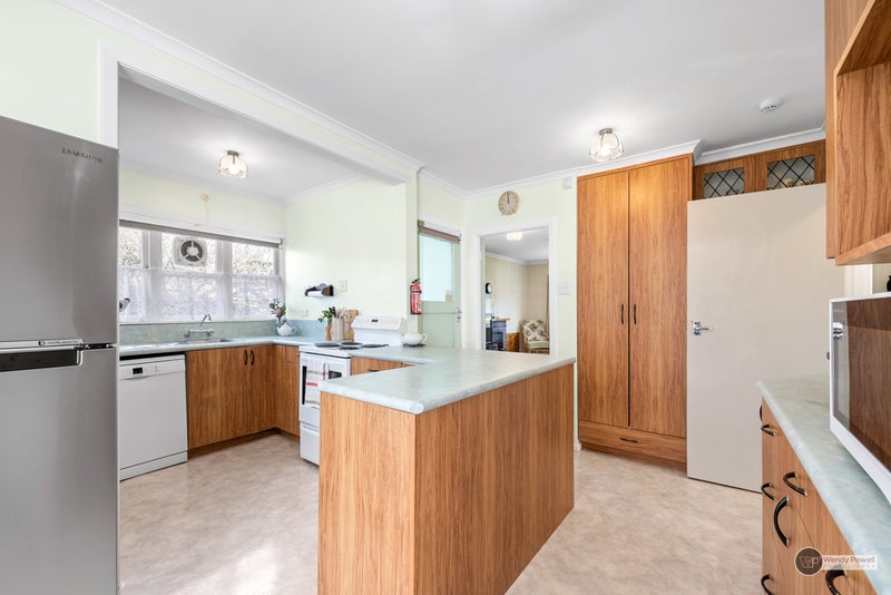 24 Westminster Road, Wainuiomata, Lower Hutt - Carousel 2