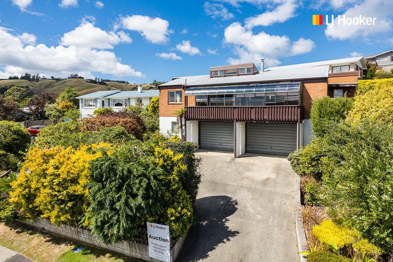 3 Gebbie Street, Kinmont Park, Mosgiel - Carousel 20