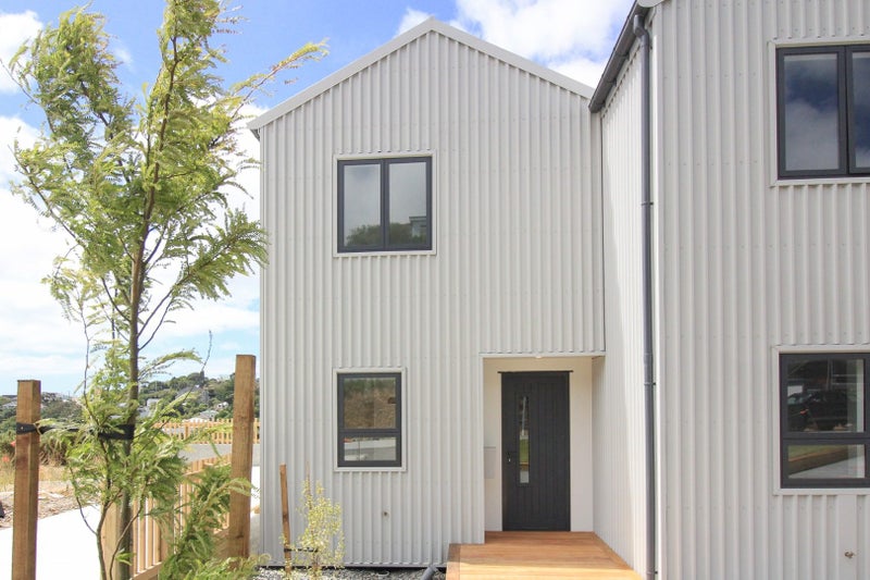 72 Tiketike Way, Brooklyn, Wellington - Carousel 1