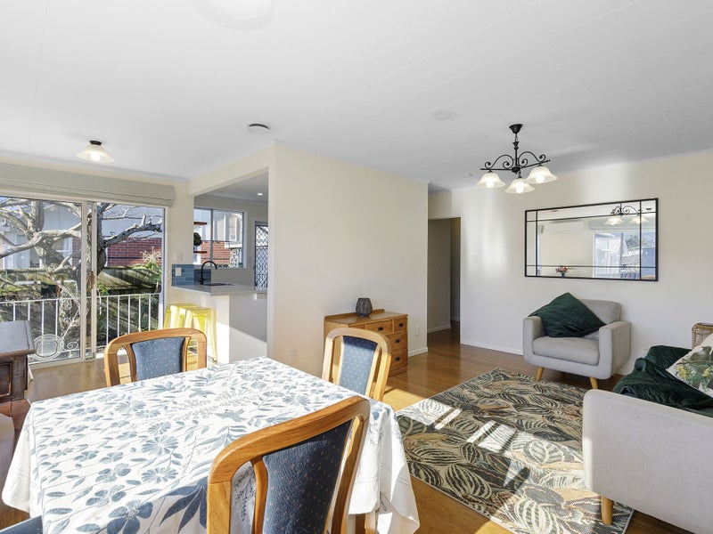 23 Ararino Street, Trentham, Upper Hutt - Carousel 2