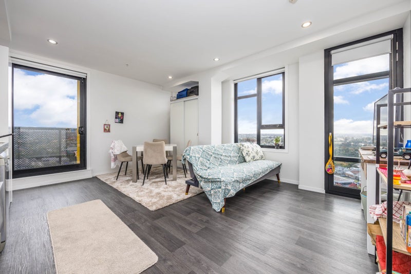 511/20 McCrae Way, New Lynn, Auckland - Carousel 2