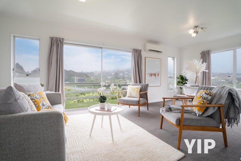 9 Mcmahon Way, Paparangi, Wellington - Carousel 1