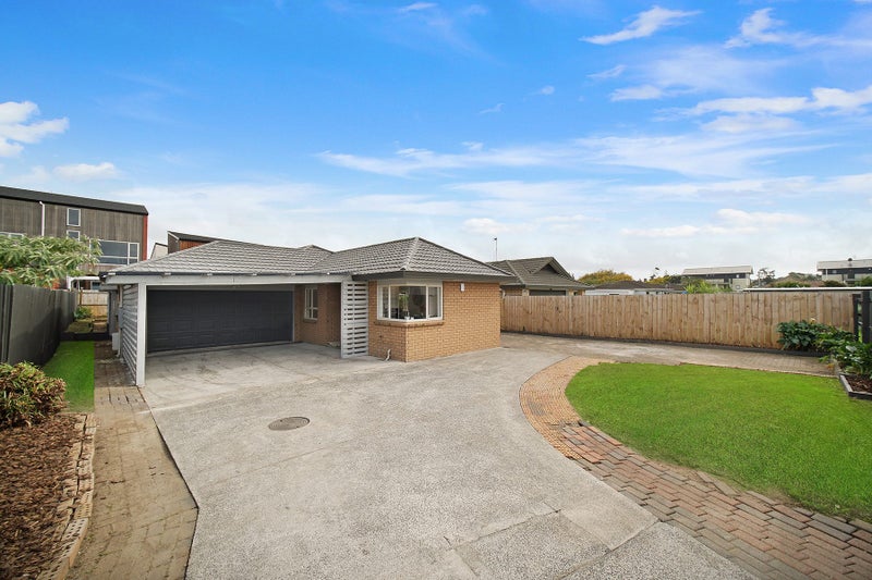 15A Albert Street, Otahuhu, Auckland - Carousel 1