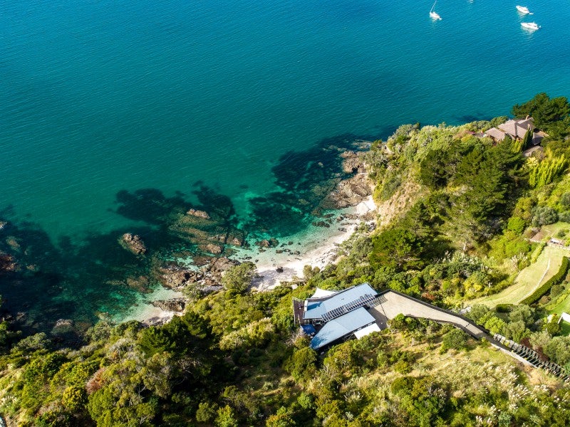 324A Sea View Road, Ostend, Waiheke Island - Carousel 1