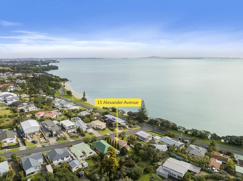 15 Alexander Avenue, Maraetai, Auckland - Carousel 1