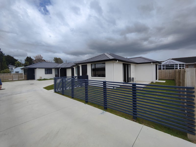 3/17 Bolmuir Road, Forest Lake, Hamilton - Carousel 1