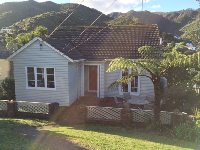 20 Karamu Street, Ngaio, Wellington - Carousel 1