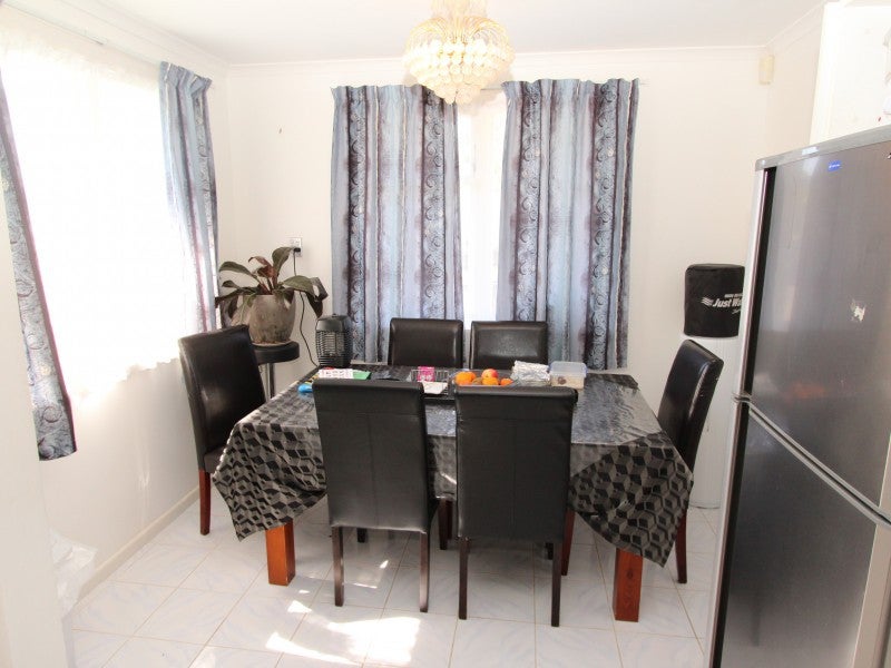 168 Sievers Grove, Cannons Creek, Porirua - Carousel 2