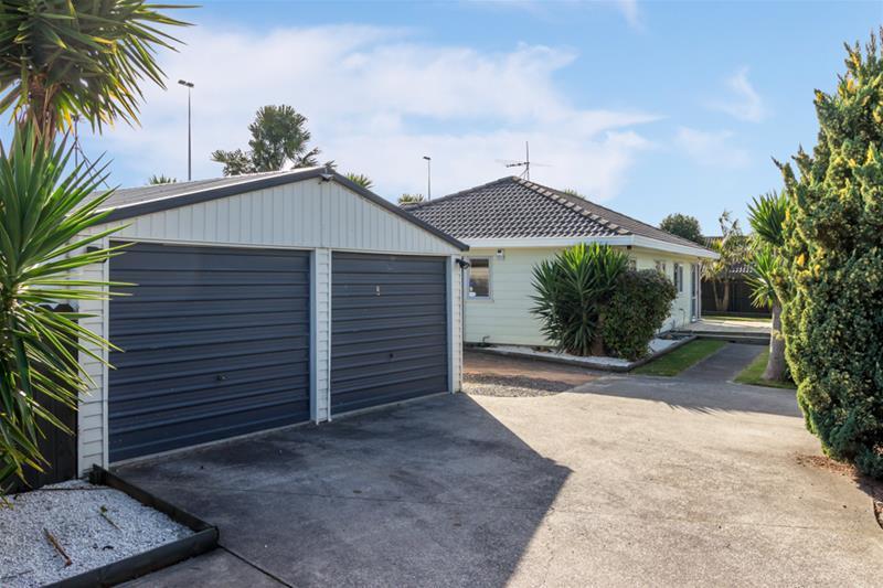30 Randwick Place, Randwick Park, Auckland - Carousel 2