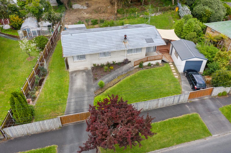 26 Glenview Terrace, Glenview, Hamilton - Carousel 26