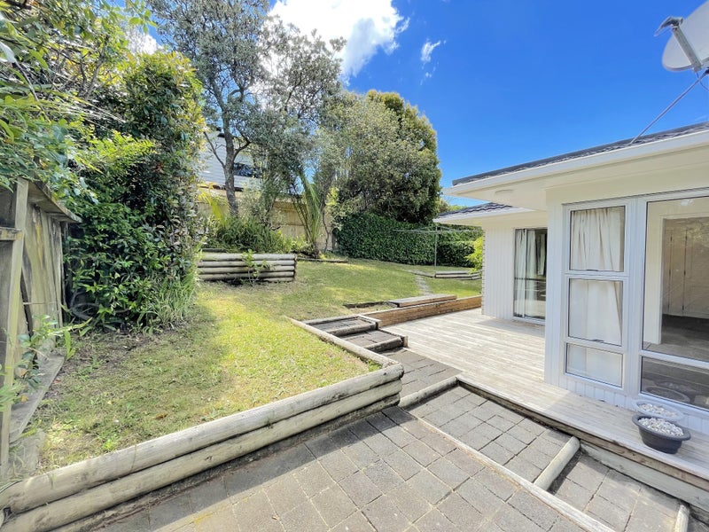 2/31 Salamanca Road, Sunnynook, Auckland - Carousel 11