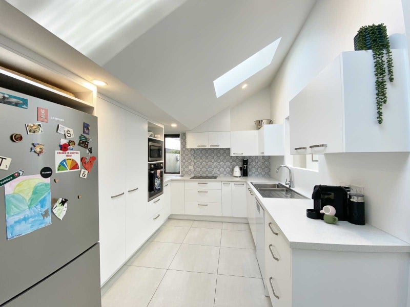 74 Glandovey Road, Fendalton, Christchurch - Carousel 2