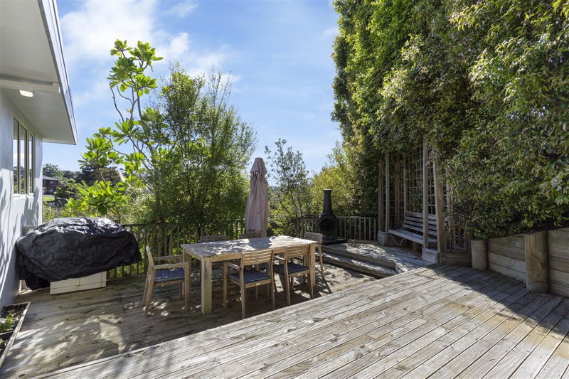 26B Stephen Lysnar Place, Hillsborough, Auckland - Carousel 2