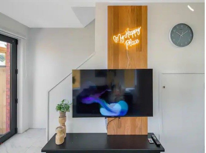 1/14 Biddle Crescent, Taita, Lower Hutt - Carousel 1