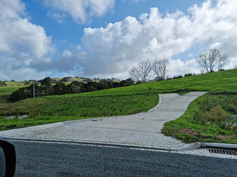 6 Arahanga Road, Paparoa - Carousel 1