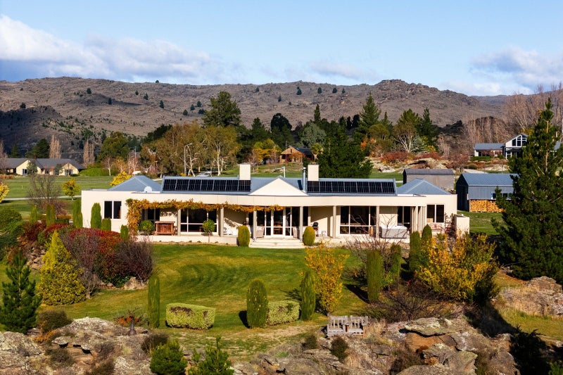 2 Fairway Drive, Bridge Hill, Alexandra - Carousel 2