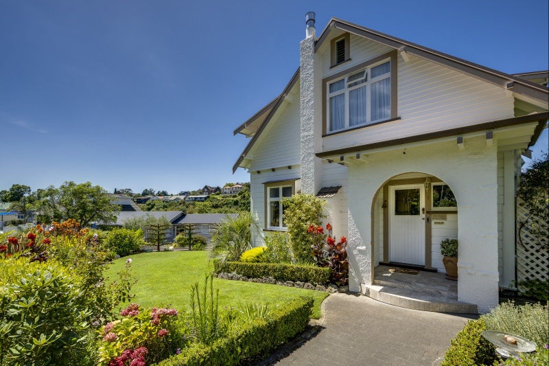 1 Lambton Road, Hospital Hill, Napier - Carousel 20