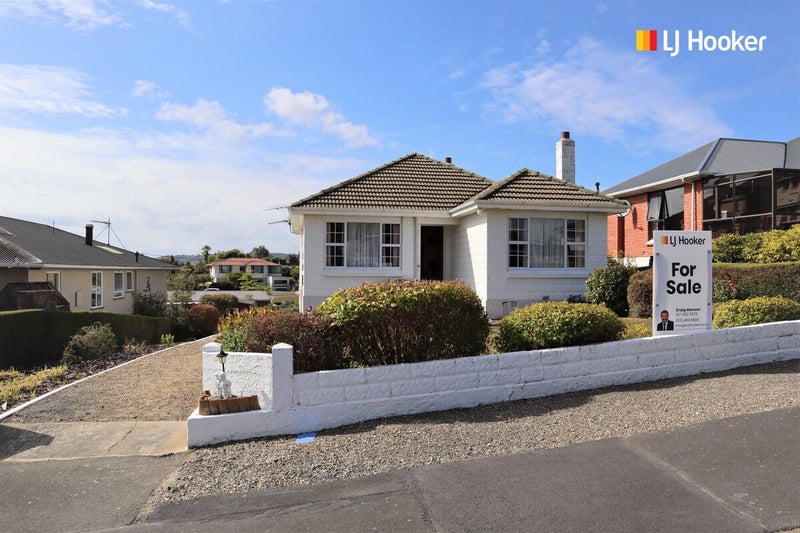 6 Freyberg Road, Fairfield, Dunedin - Carousel 1