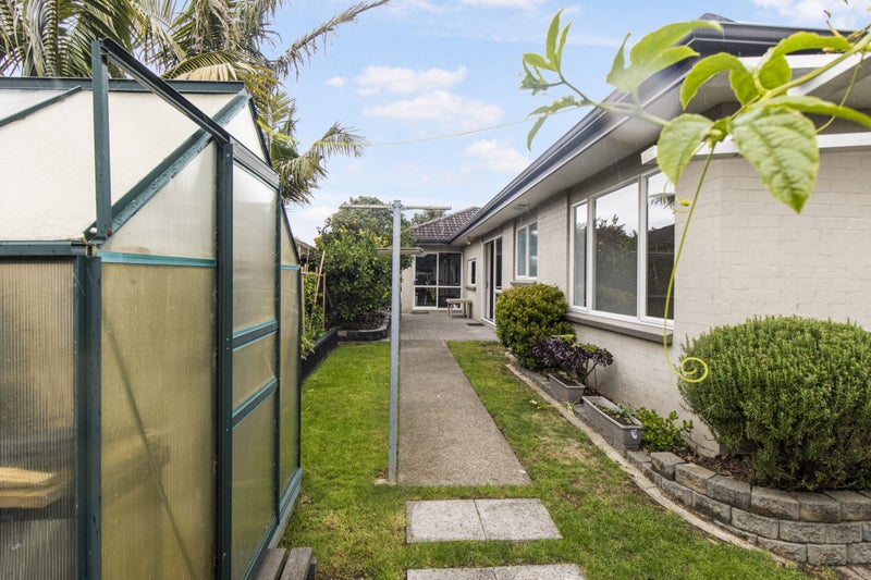 41 Turnberry Drive, Wattle Downs, Auckland - Carousel 16