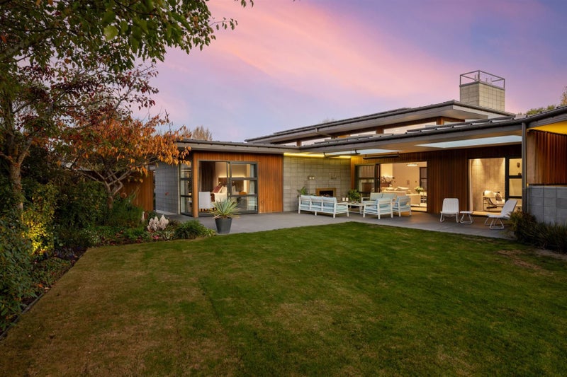 21 Taunton Green, Papanui, Christchurch - Carousel 1