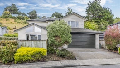 56 Winsley Terrace, Churton Park, Wellington - Carousel 1