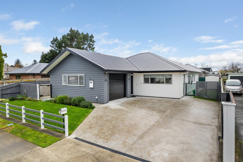 75 Denbigh Street, Feilding, Feilding - Carousel 2