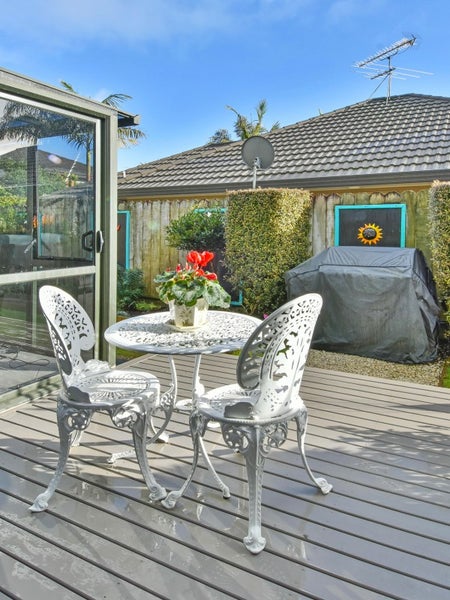 17 Norm Pellow Drive, Manurewa, Auckland - Carousel 20