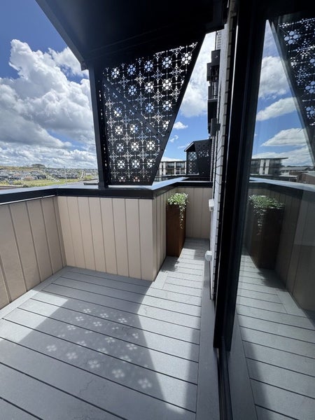 14/28 Pennant Street, Long Bay, Auckland - Carousel 1