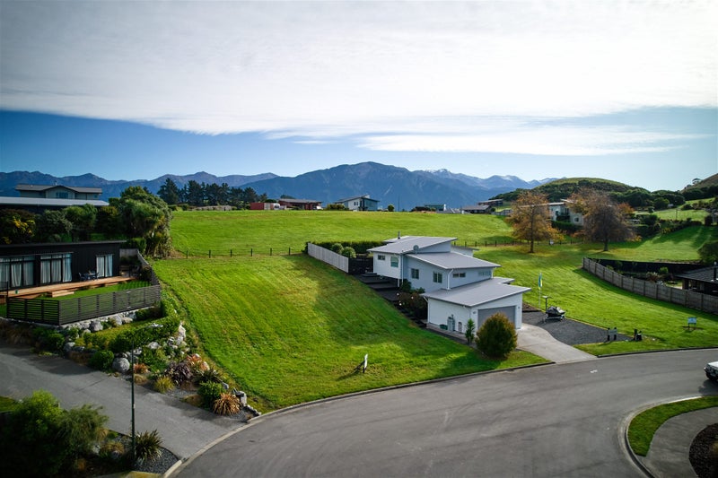18 Swyncombe Place, Kaikoura Flat, Kaikōura - Carousel 2