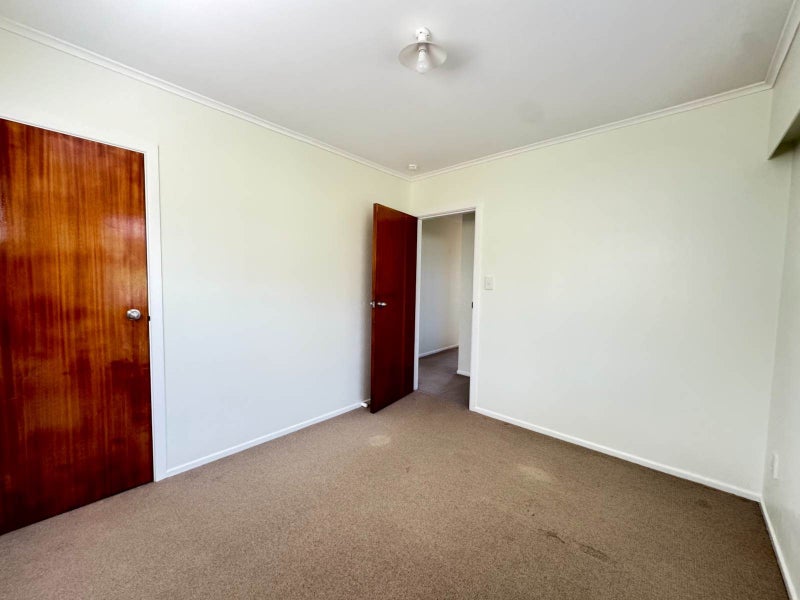 5 Viking Avenue, Hillsborough, Auckland - Carousel 7