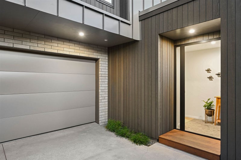 2/23 Strowan Avenue, Fairfield, Hamilton - Carousel 2