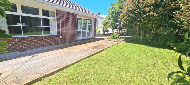 21 Olsen Avenue, Hillsborough, Auckland - Carousel 1