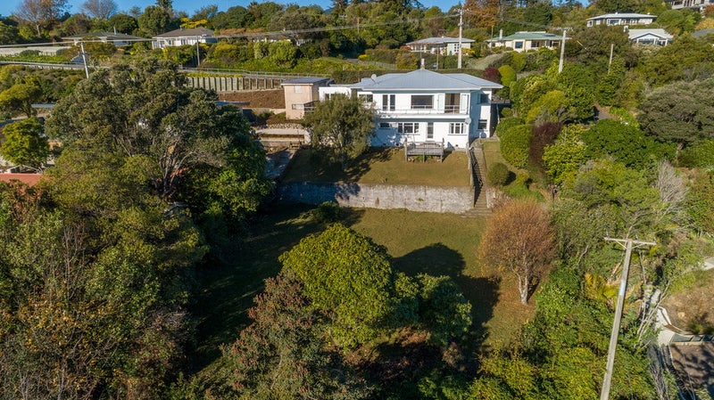1 Moncrieff Avenue, Britannia Heights, Nelson - Carousel 2