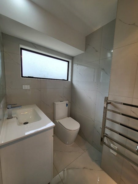 1/19 KAPITI PLace, Sunnynook, Auckland - Carousel 2