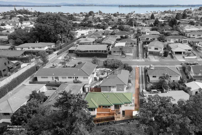 26B Heron Avenue East, Matua, Tauranga - Carousel 2