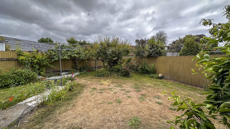 2/20 Yarmouth Road, Flaxmere, Hastings - Carousel 13