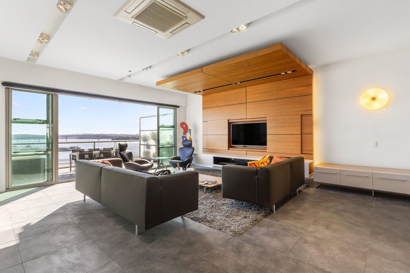 63/143 Quay Street, Auckland Central, Auckland - Carousel 2