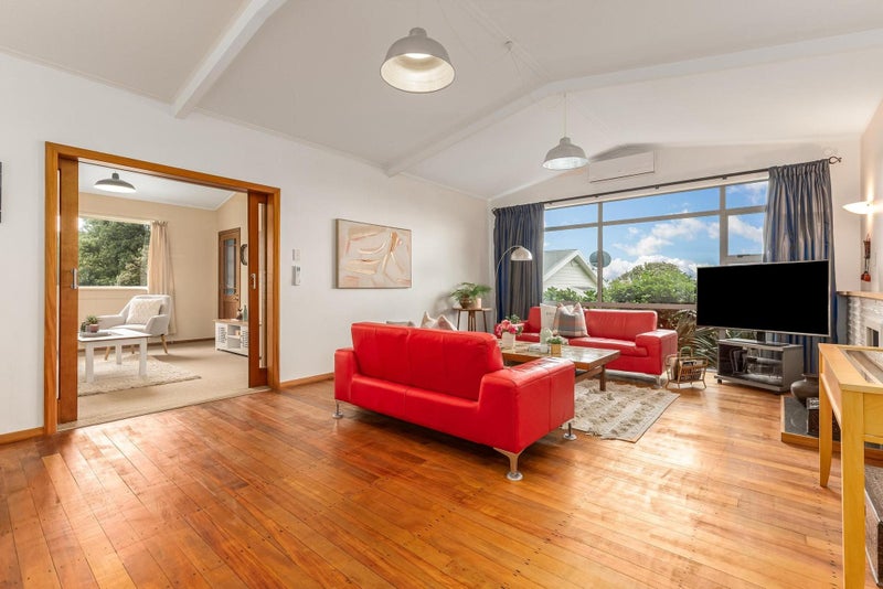 9 Toenga Road, Pukerua Bay, Porirua - Carousel 2