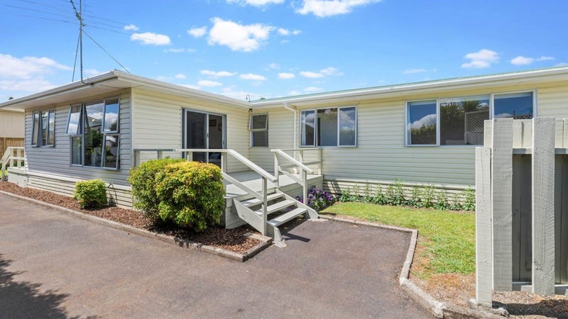 2/420 Great South Road, Opaheke, Papakura - Carousel 1