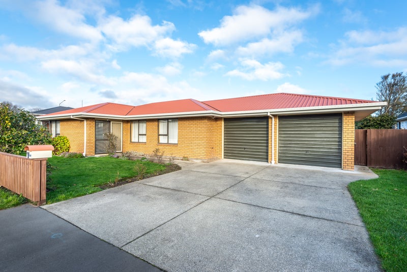 2/1 Spurway Place, Mairehau, Christchurch - Carousel 1