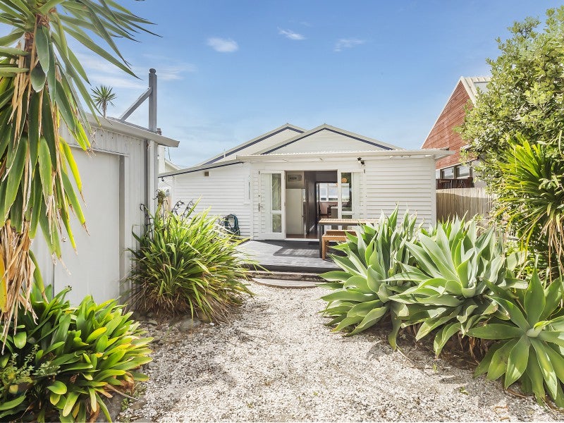 117 Breaker Bay Road, Breaker Bay, Wellington - Carousel 2