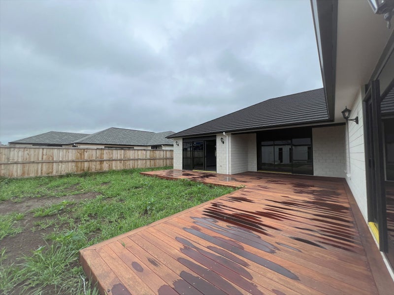 21 Sydney Place, Flagstaff, Hamilton - Carousel 16