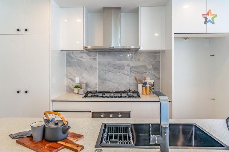 9 Te Ara o Tahumate, Stokes Valley, Lower Hutt - Carousel 2